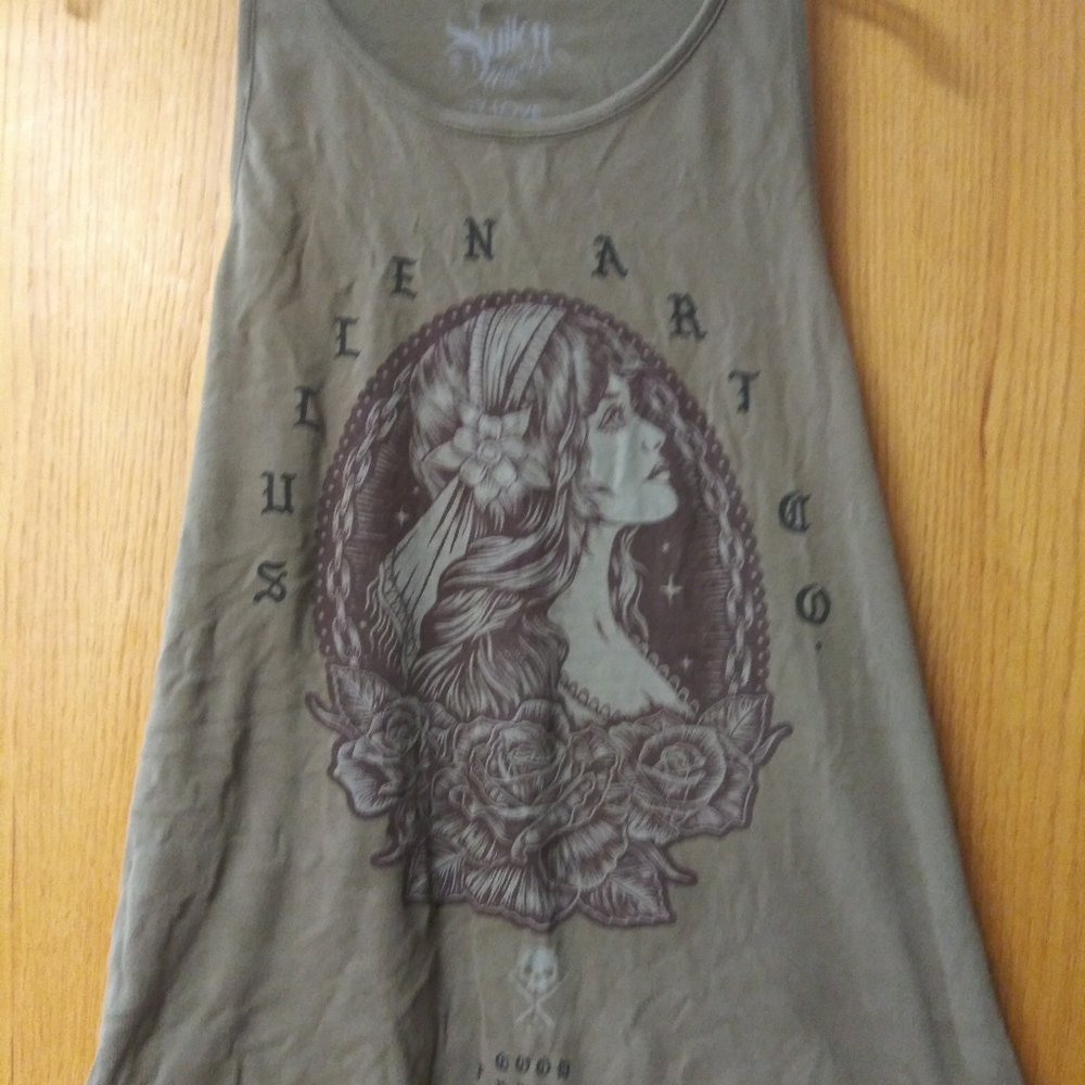 Sullen tank top 🖤🖤🖤
